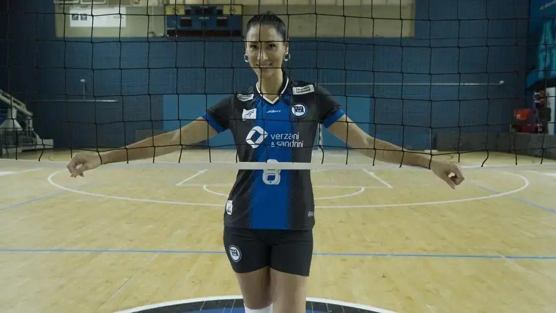 Após 4 anos, Jaqueline volta às quadras para defender o Pinheiros
