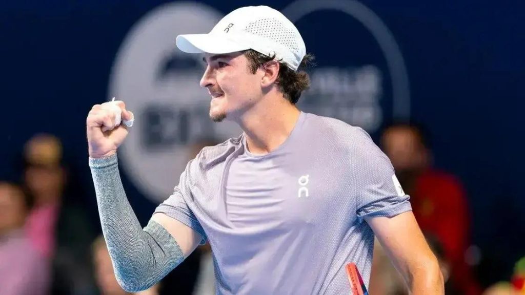 ATP 500 da Basileia: onde assistir a João Fonseca x Jakub Mensik