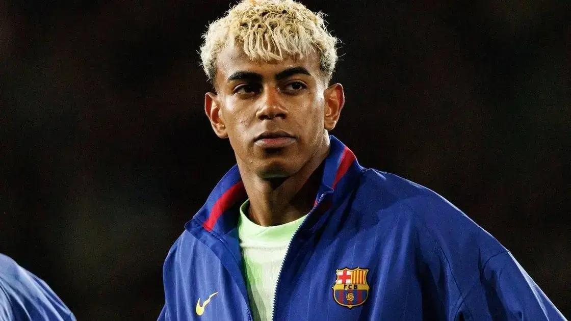 Barcelona recusa proposta de R$ 2,5 bilhões por Lamine Yamal
