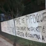 Torcida do Sport protesta contra o presidente Yuri Romão
