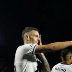 Vegetti encerra jejum em quarta vitória consecutiva do Vasco