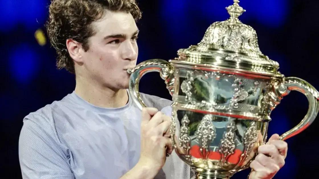 João Fonseca faz história com 3º melhor ranking do Brasil na ATP