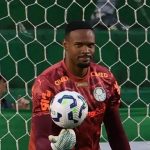 Palmeirenses rasgam elogios a Carlos Miguel após atuação: 'Neuer'