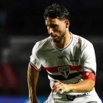 Calleri cita Crespo e elogia Roger Machado: 'Merecia a vitória'