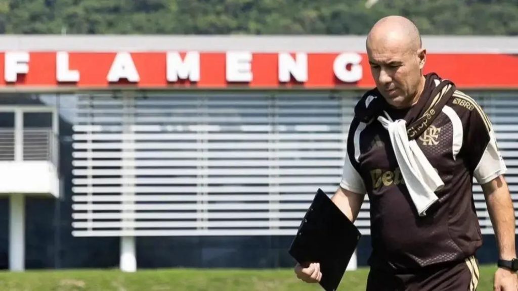 Leonardo Jardim estreia em jogo que vale título para o Flamengo