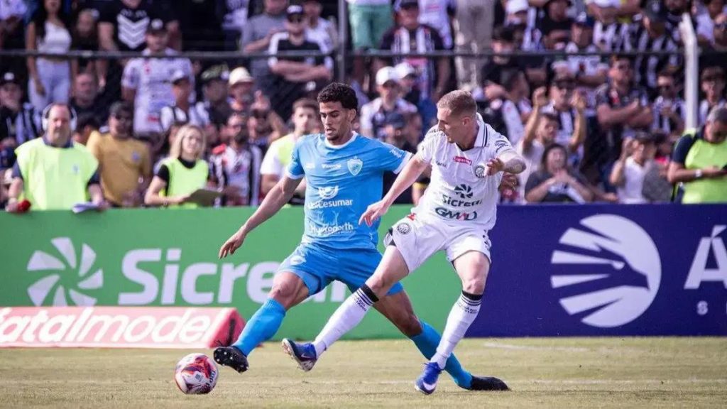 Londrina e Operário se enfrentam no Estádio do Café