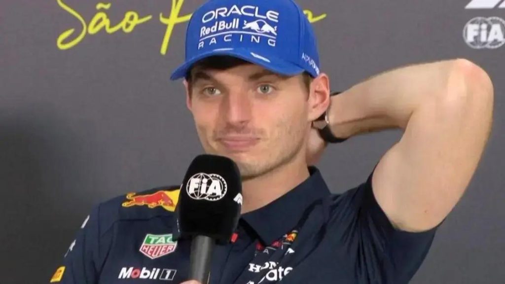 Verstappen diz que trocou simulador por Mario Kart em ironia à F1